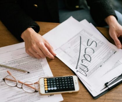 pexels-leeloothefirst-7247409